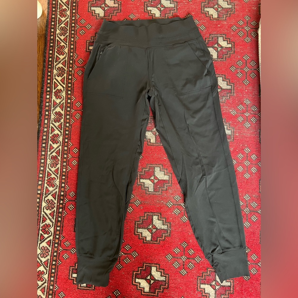 Athleta Black Activewear Pants